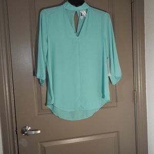 Teal Top